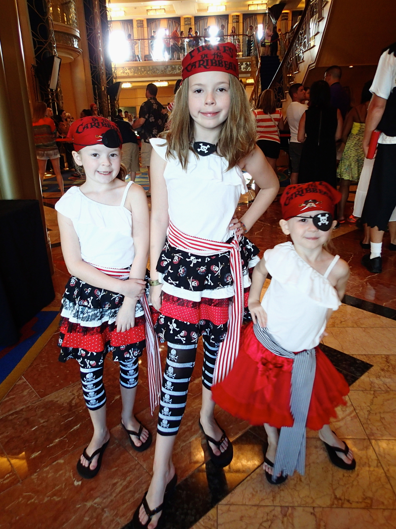 Pirate Night: What Ye Be Wearin', Mateys? • Disney Cruise Mom Blog