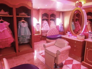 bibbidi bobbidi boutique disney magic